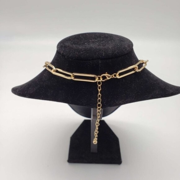 Authentic Louis Vuitton Lock and Key Gold Color with Gold Plated Chain Necklace - Picture 6 of 8